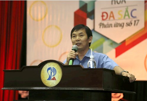 "Hóa đa sắc, phản ứng số 17"